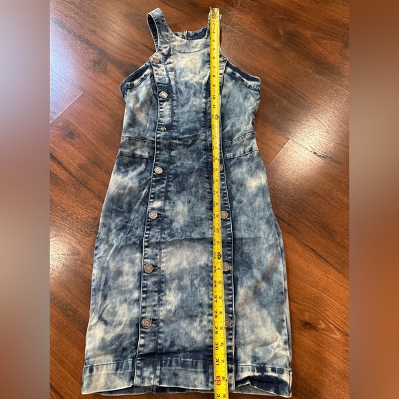 Bebe rare mini denim bodycon dress Sz 0 washed blue color - Picture 2 of 8